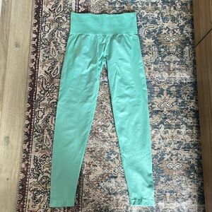 Contour seamless NVGTN leggings